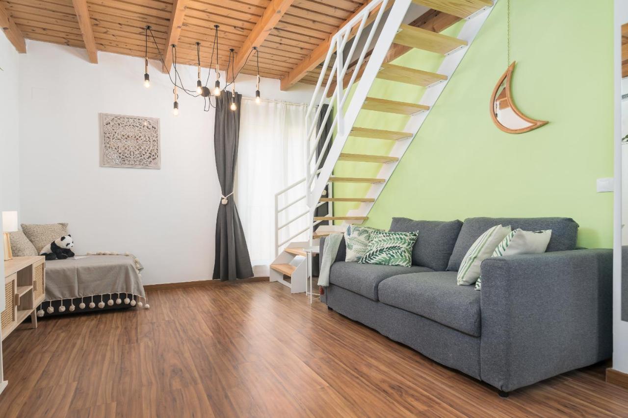 Suite Homes Alice Valentin Малага Екстер'єр фото
